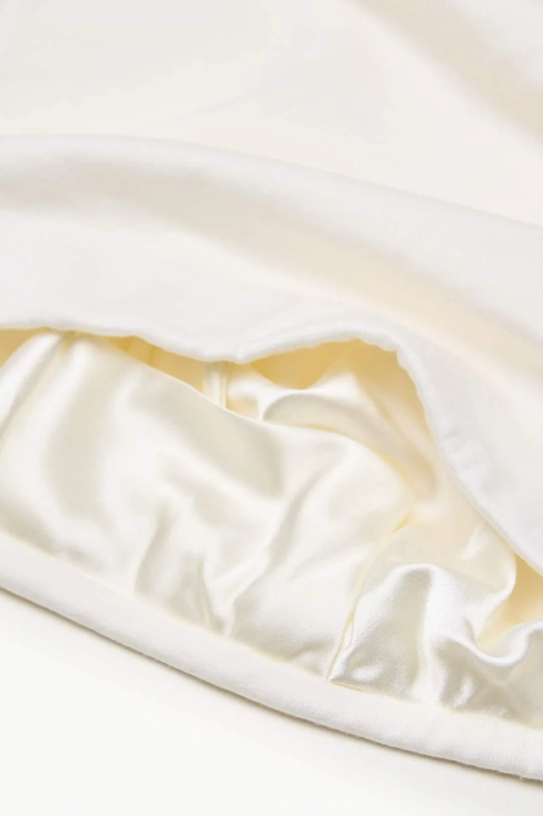Off White Adjustable Slap | Satin-Lined Cap - Image 4